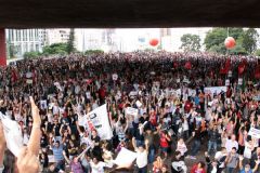 PROFESSORES DECRETAM GREVE POR TEMPO INDETERMINADO!